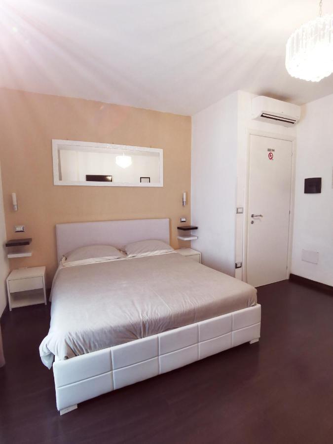 Sweetdreams Placa Civica * Alghero